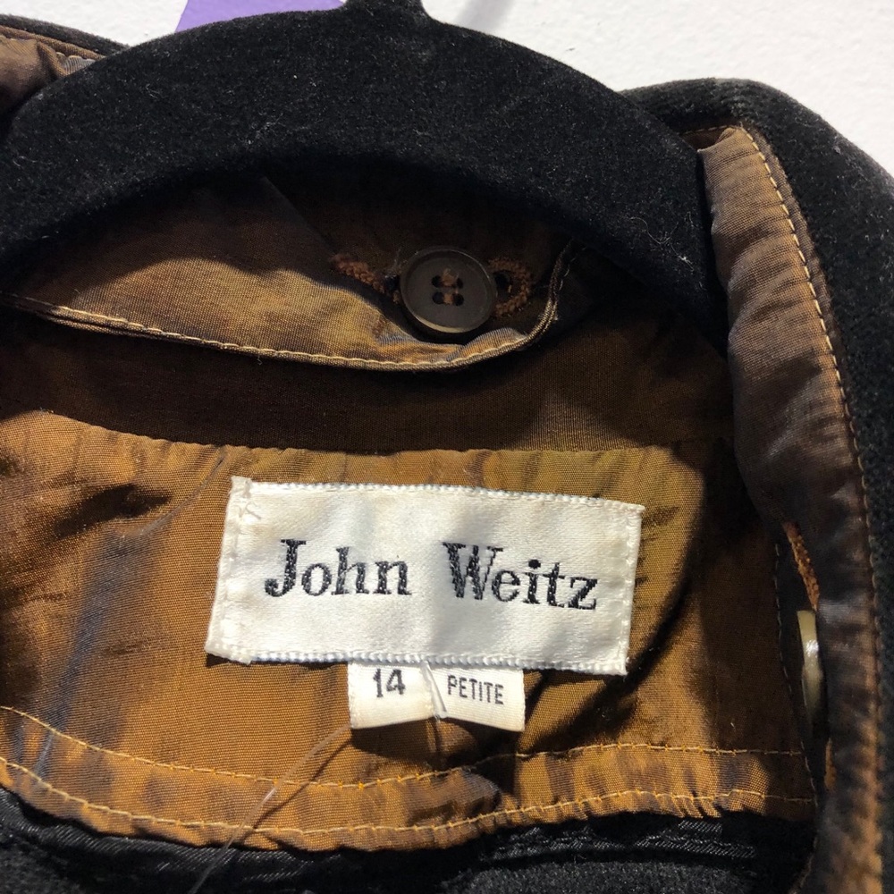 John Weitz - Picture 3 of 3